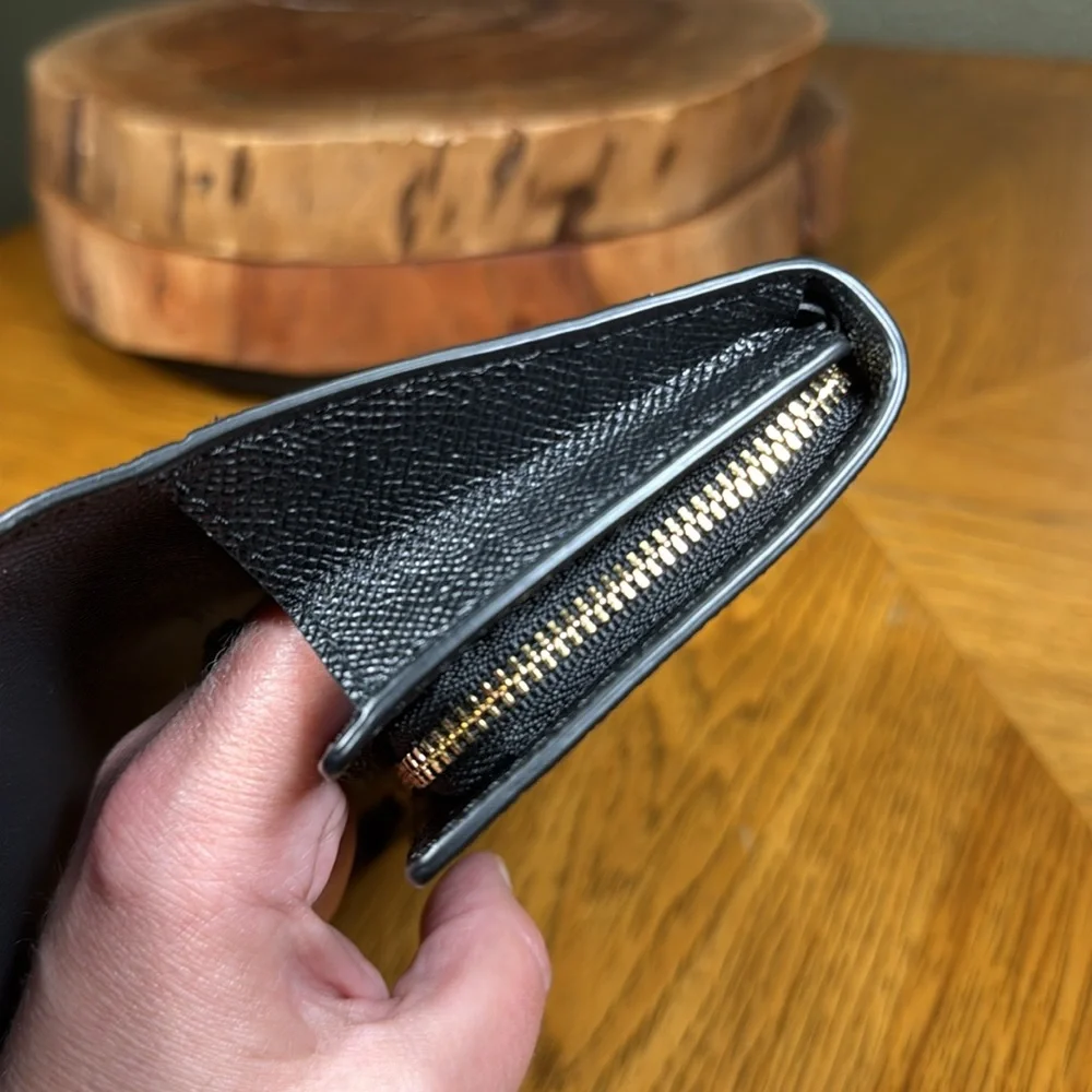 NWOT COACH SLIM ENVELOPE WALLET